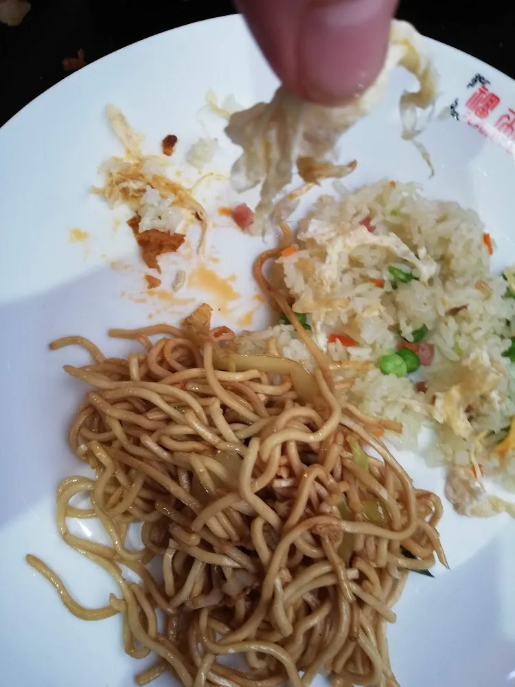 Riz Cantonnais Nouilles Sautées